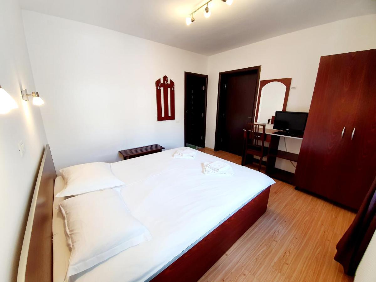 Guest house Alma